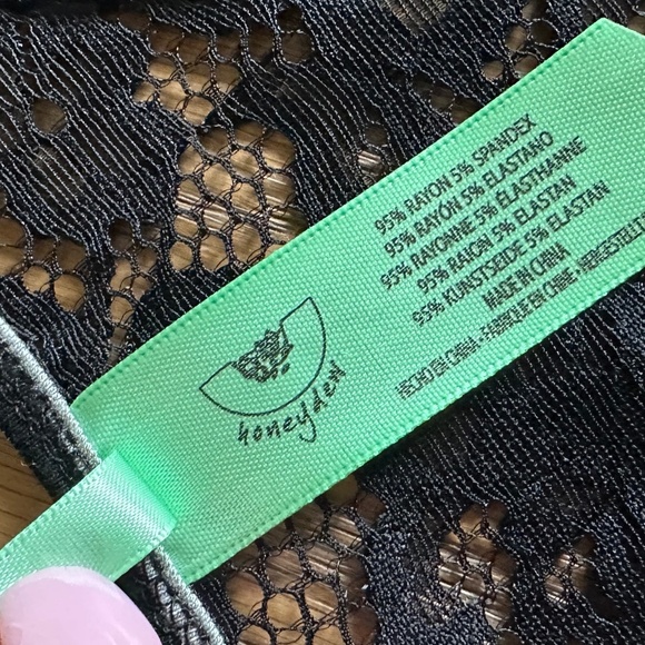 HONEYDEW Lace Racerback Sleep Tank - Picture 7 of 11